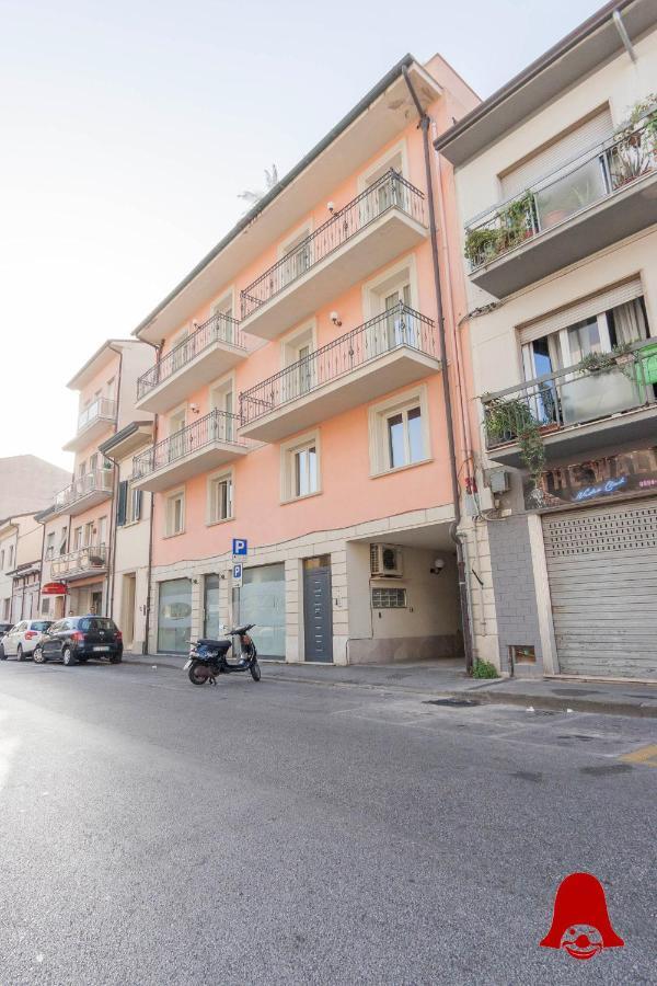 Burlamacco Suites Viareggio Kültér fotó